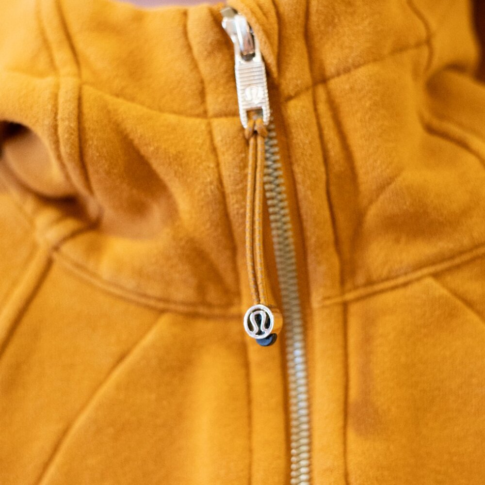 Lululemon Lunar New Year Scuba Zip Up 2 4 XS